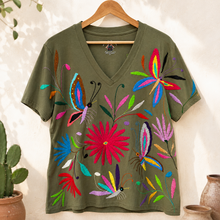 Load image into Gallery viewer, Otomí Embroidered Tee-XL
