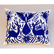 Load image into Gallery viewer, Otomi Tenango Pillow Cover
