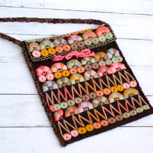 Load image into Gallery viewer, Chamula Morralito-crossbody Bag
