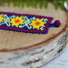 Load image into Gallery viewer, image-huichol-bracelet-2
