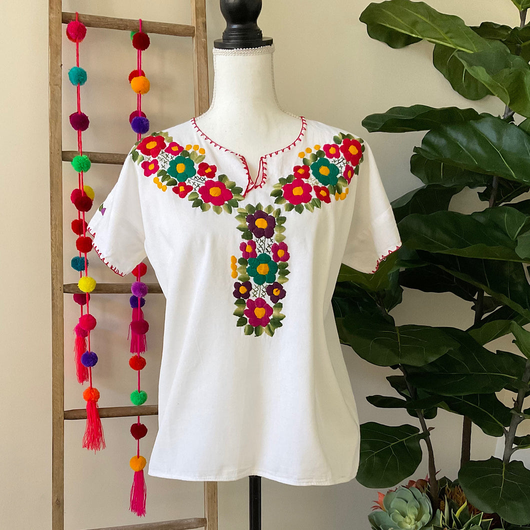 image-yucatan-embroidered-top-1
