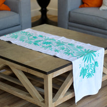 Load image into Gallery viewer, image-otomi-table-runner-3
